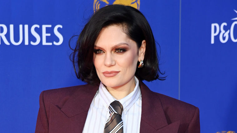 Megműtötték Jessie J-t, megszólalt állapotáról