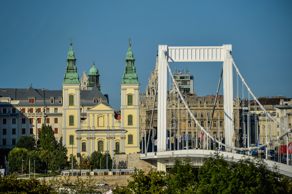 Belvárosi Főplébánia-templom - külső - Zelnik Péter Zéno