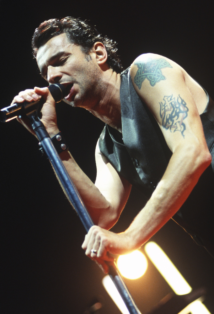 Dave Gahan, a Depeche Mode frontembere az egyik legismertebb alak a ’80-as és ’90-es évek alternatív zenei világában