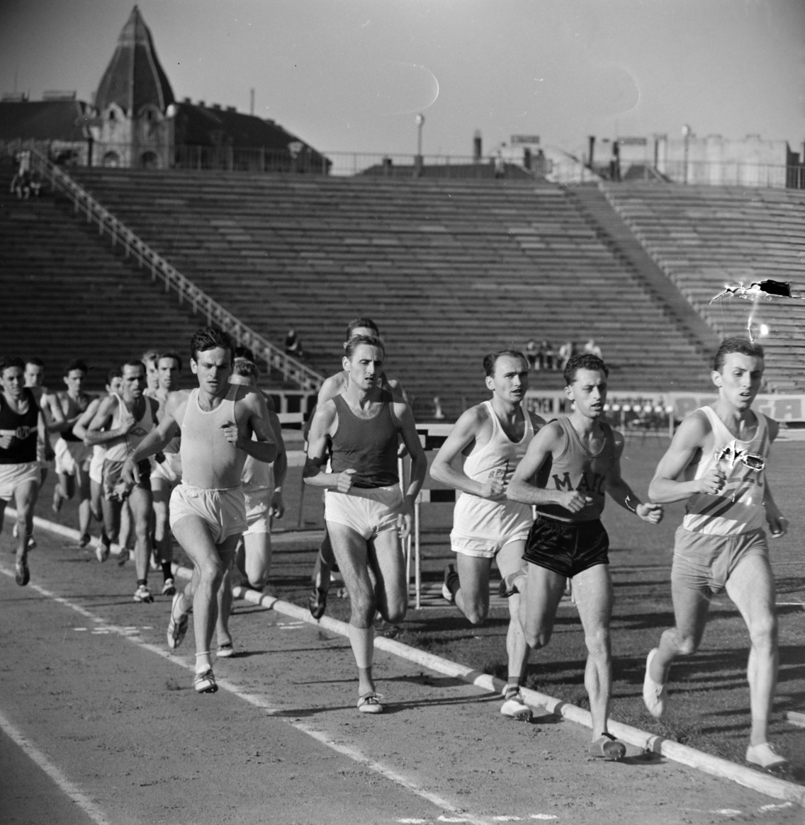 A Budapesti Spartacus nemzetközi atlétikai versenye 1964. szeptember 5-én, a Népstadionban