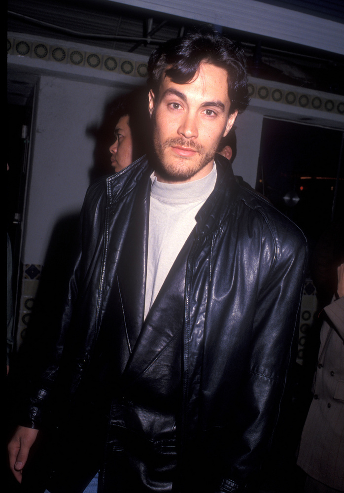 Brandon Lee, Bruce Lee fia, szintén a színészi pályát választotta, és harcművészként is ismertté vált