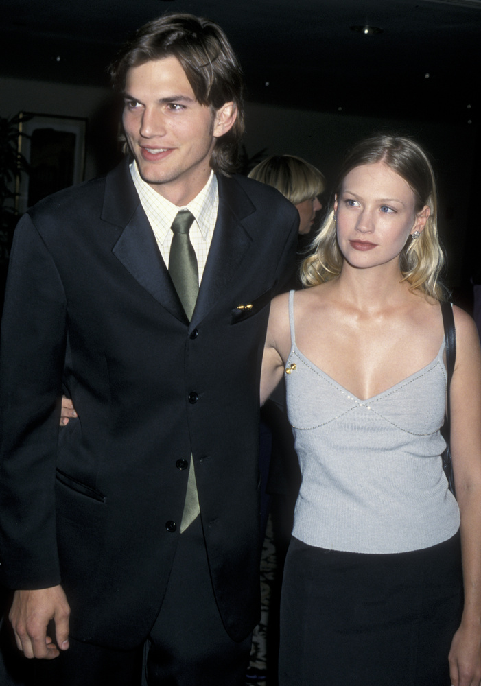 January Jones és Ashton Kutcher a pletykák szerint még a kétezres évek elején jártak együtt, mielőtt January Jones berobbant volna a Mad Men sorozattal