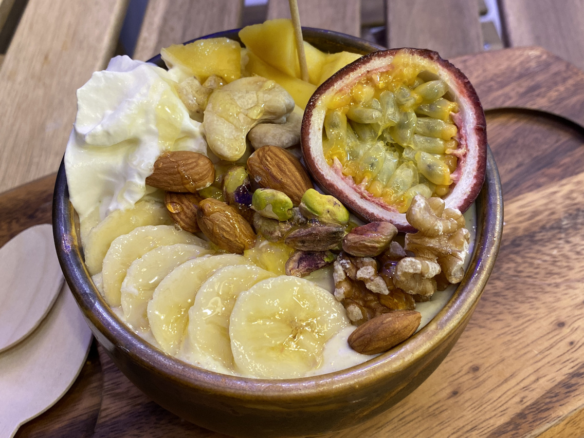 A smoothie bowlok tálalása nagyon mutatós