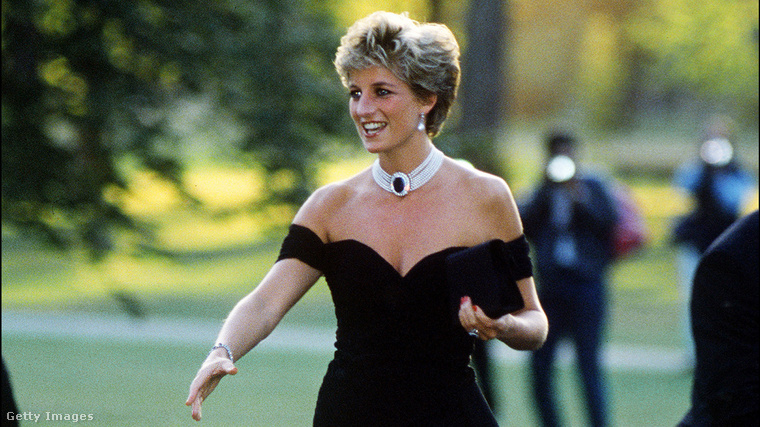 Diana hercegnő ikonikus ruhája (Fotó: Princess Diana Archive / Getty Images Hungary)