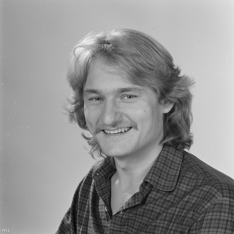 Kaszás Attila (1960–2007)&nbsp;Kaszás Attila hangját és alakját egy ország őrzi emlékeiben