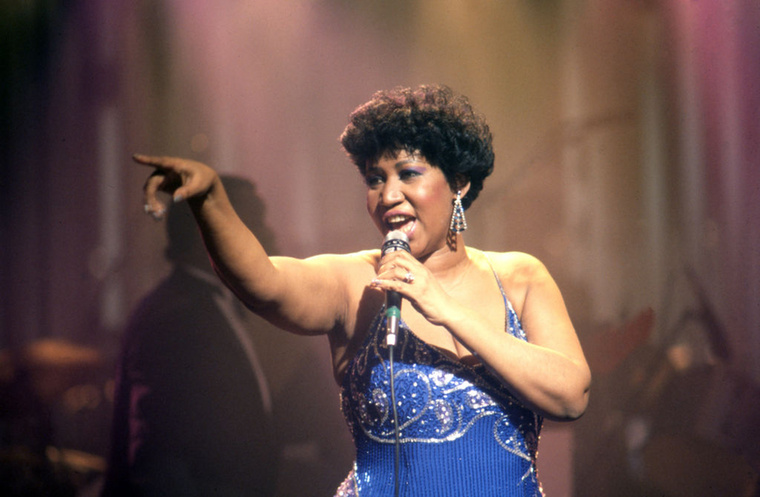 Aretha FranklinAretha Franklin 12 évesen lett anya első fiával, majd két évvel 14 évesen született meg második fia.