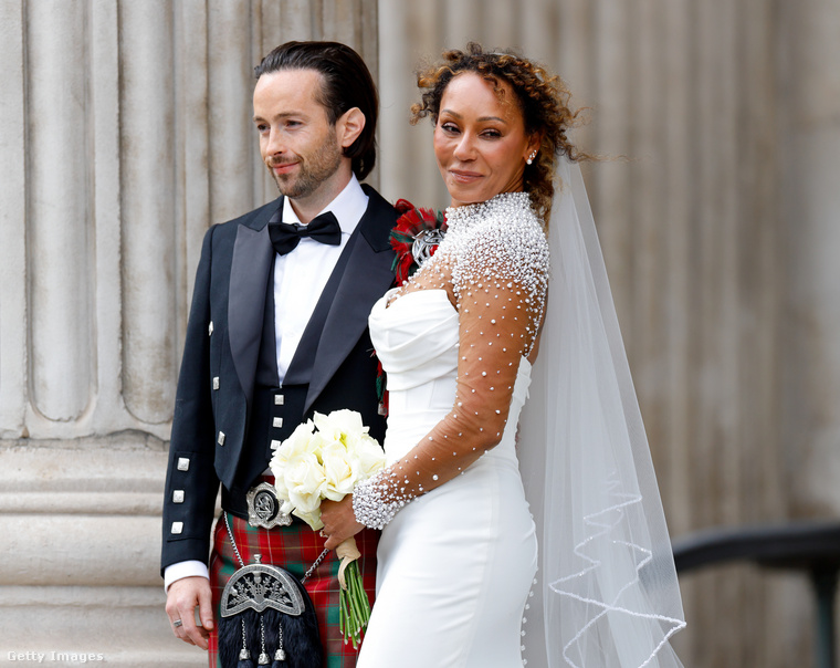 Mel B, a Spice Girls egykori énekesnője harmadik alkalommal állt oltár elé