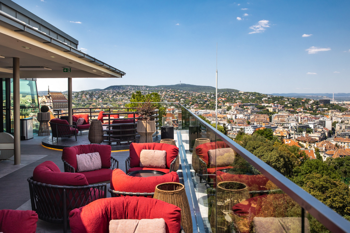 A kényelmes fotelekből legszívesebben fel sem állnánk