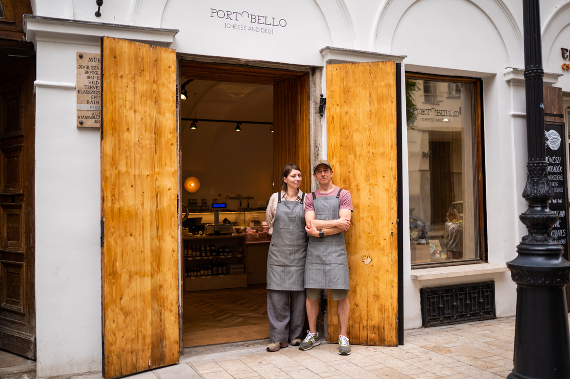Portobello Cheese & Deli