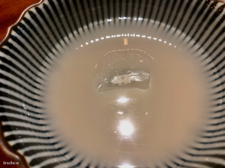 Hűtött kimchi leves