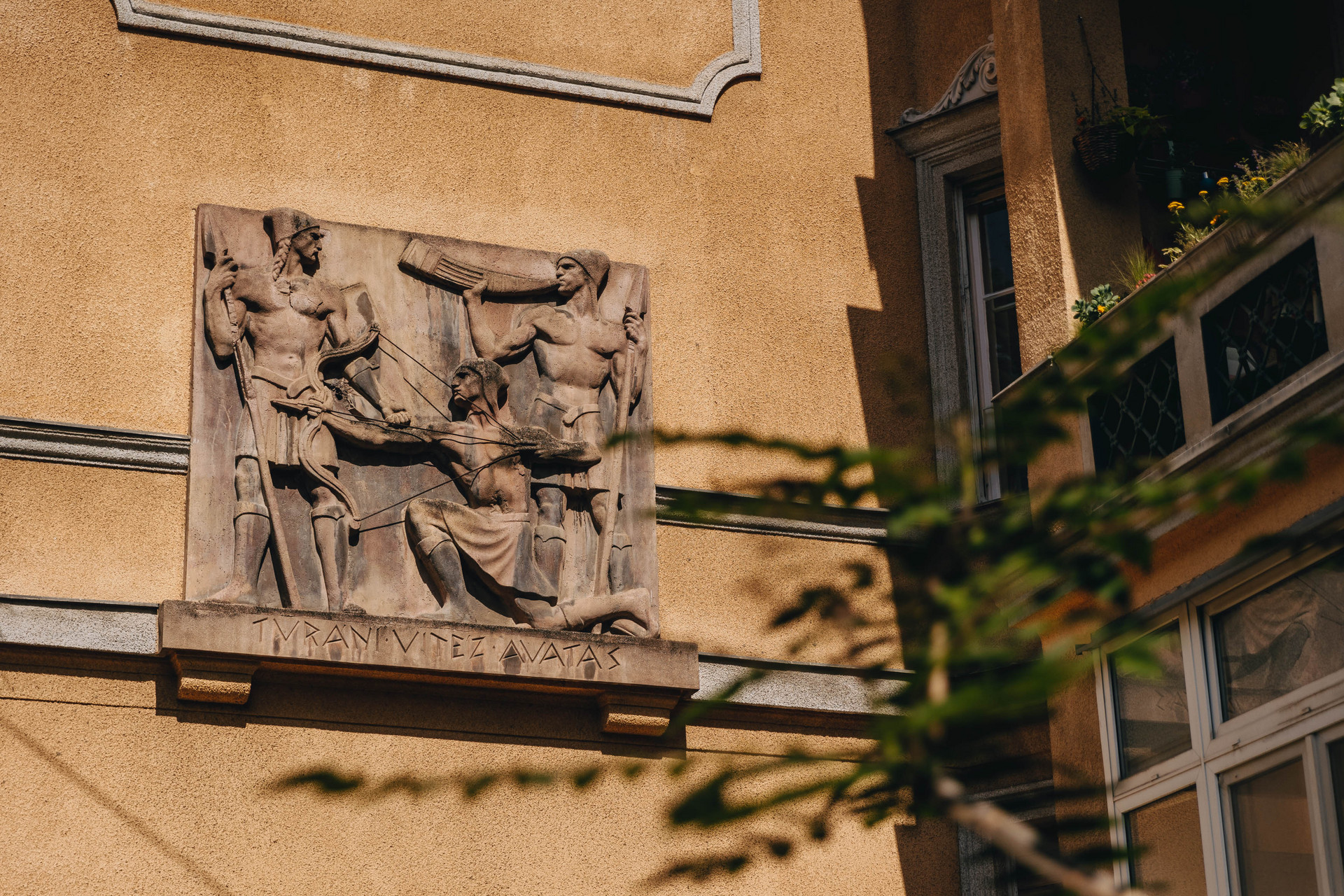 Rovásírásra hajazó betűtípus