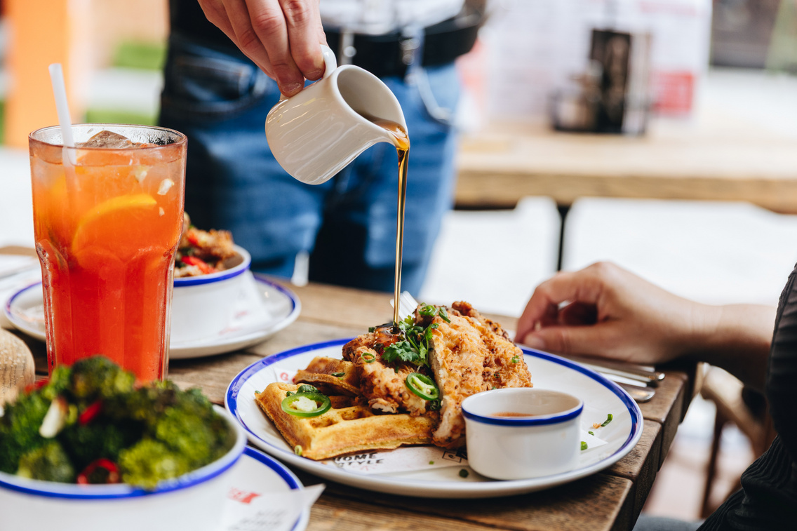 Ropogós csirke és waffle