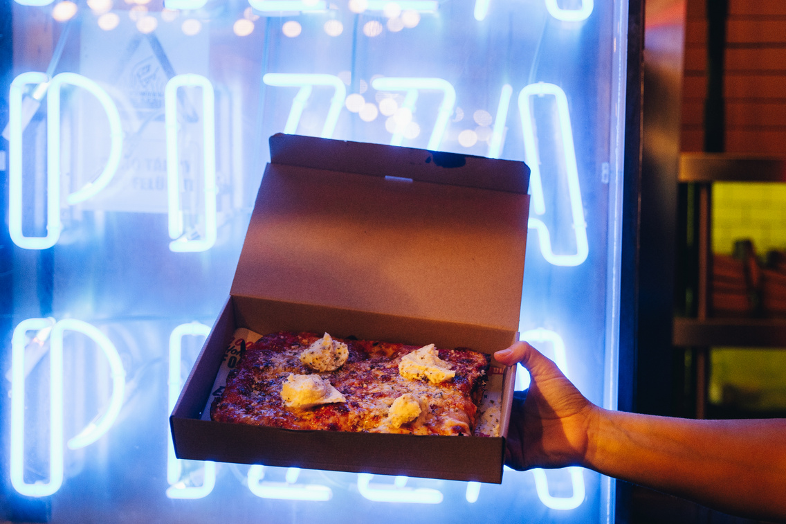 Elvitelre is kérhetjük