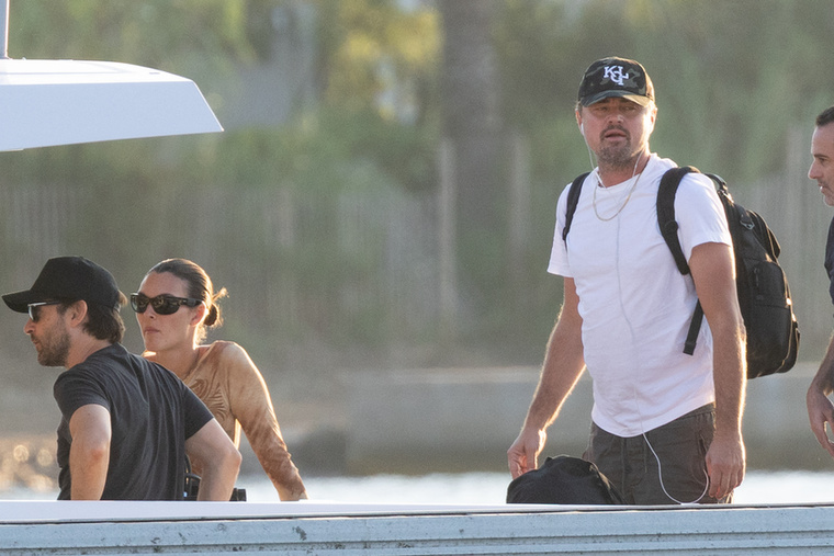Leonardo DiCaprio és barátnője, Vittoria Ceretti Saint-Tropezben romantikázott együtt titokban