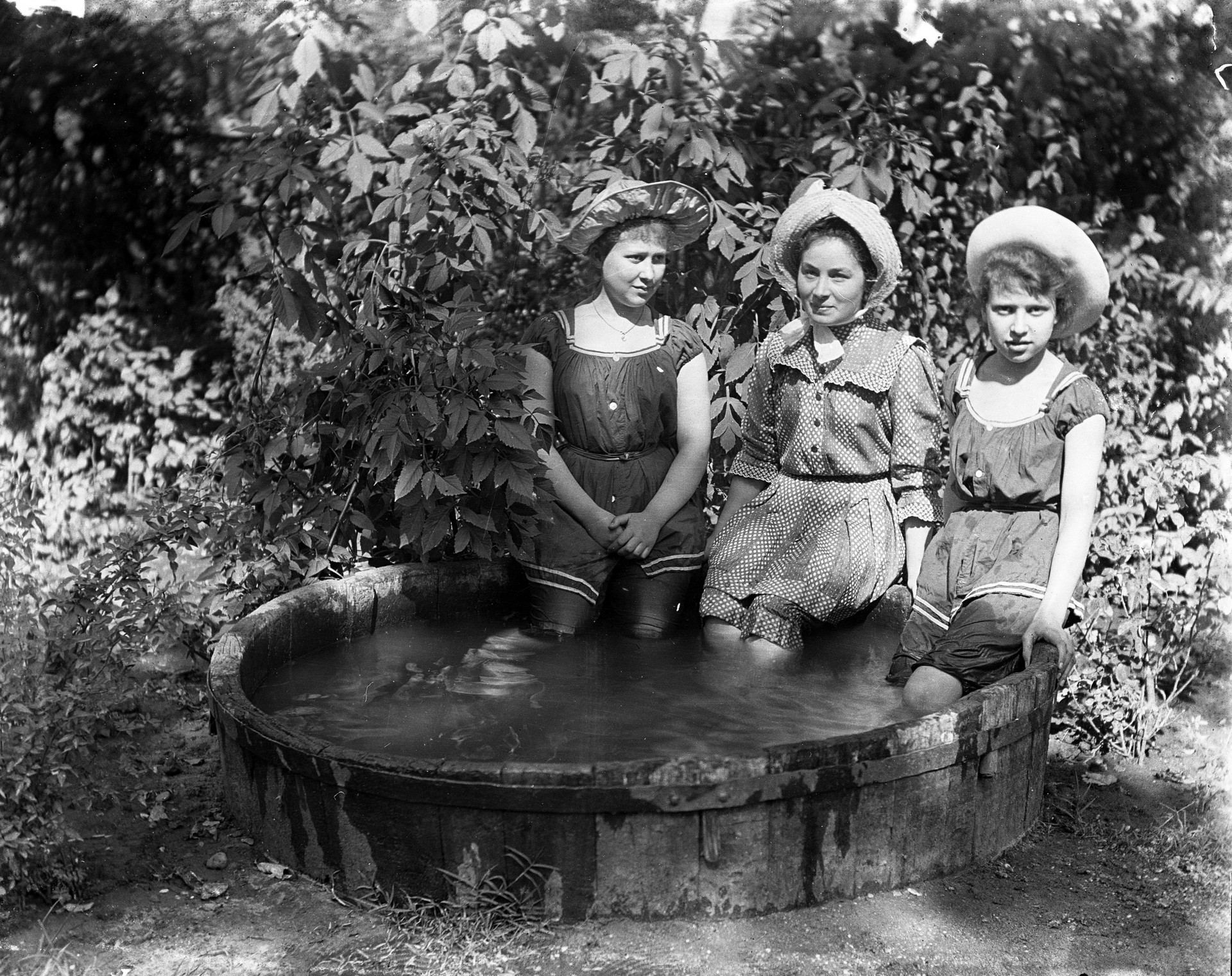 eotvos lorand fortepan 06