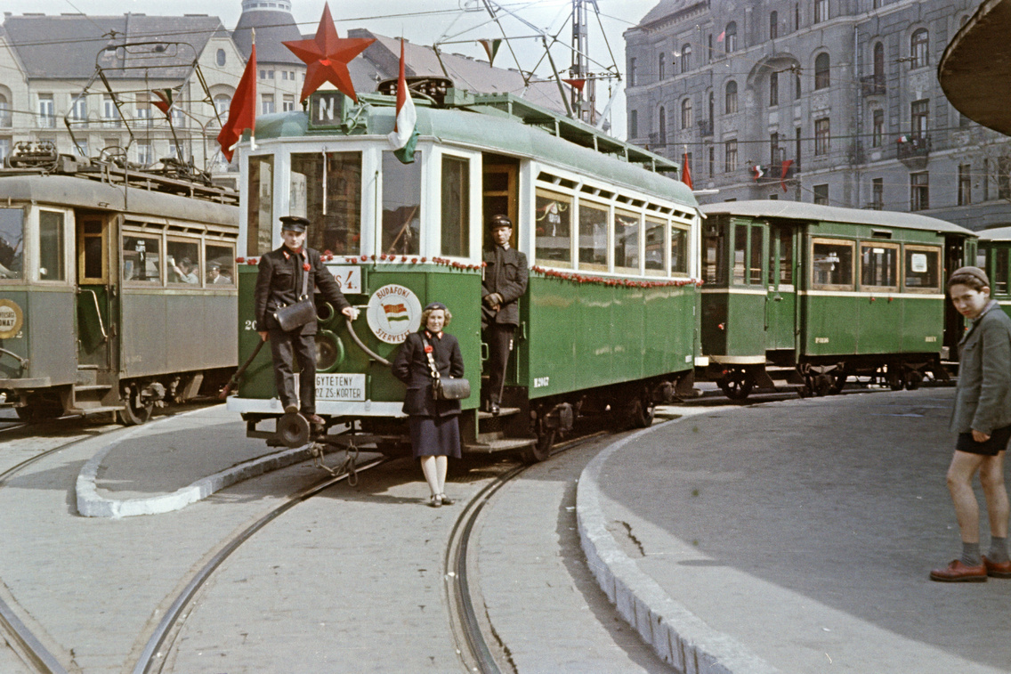 Móricz Zsigmond körtér, a BHÉV végállomása, 1958