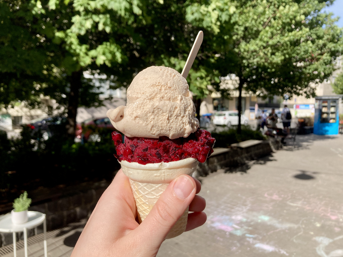 kedveskrém-fagyi-gedeon-lili-fagyikörkép-2