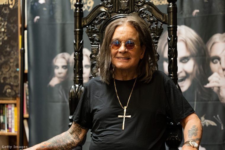 Tegnap este érkezett a tragikus hír, hogy Ozzy Osbourne, a Black Sabbath énekese 76 éves korában elhunyt