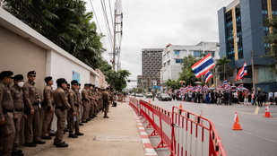 Izbruh vojne med sosednjima državama, civilisti tarča napadov