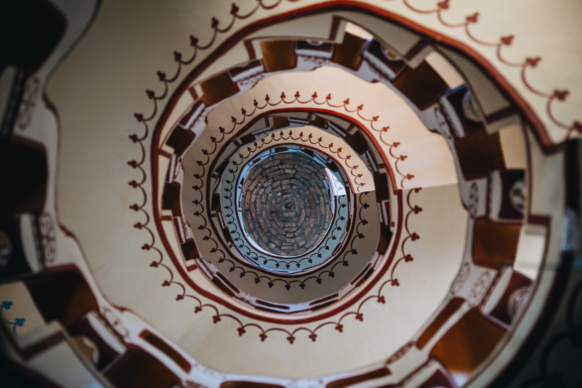 A festett csigalépcső a vár egyik leghíresebb eleme