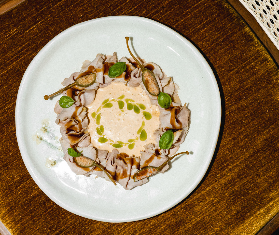 Mennyei borjúhús tonhalszósszal