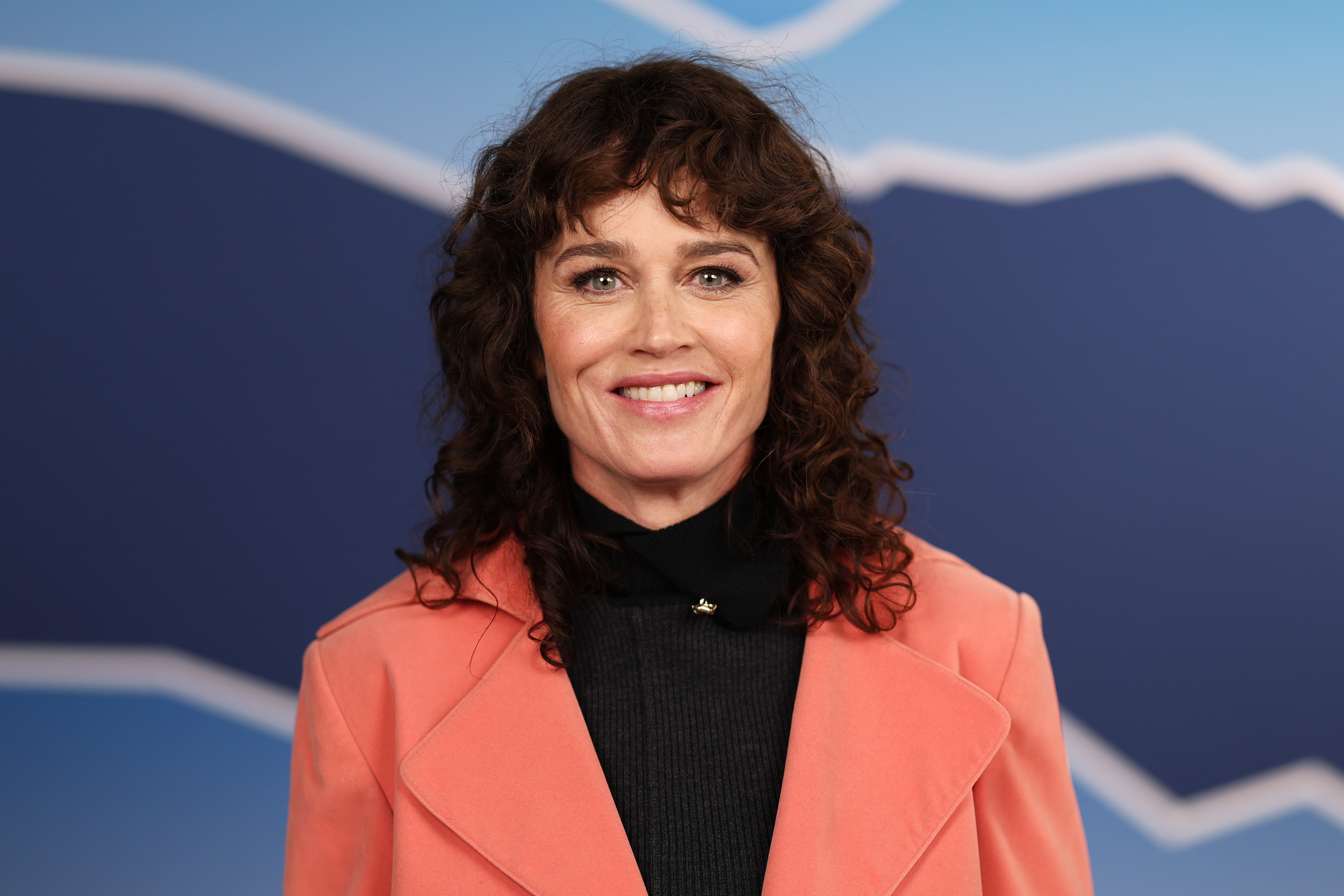 Robin Tunney ragyogott a 2025-ös Sundance-en – 53 évesen is lenyűgöző a kisugárzása.