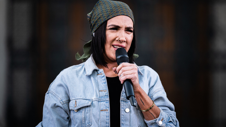 Tóth Gabi kitálalt a választások utáni gyűlölethullámról, egy időre visszavonul a közösségi médiából