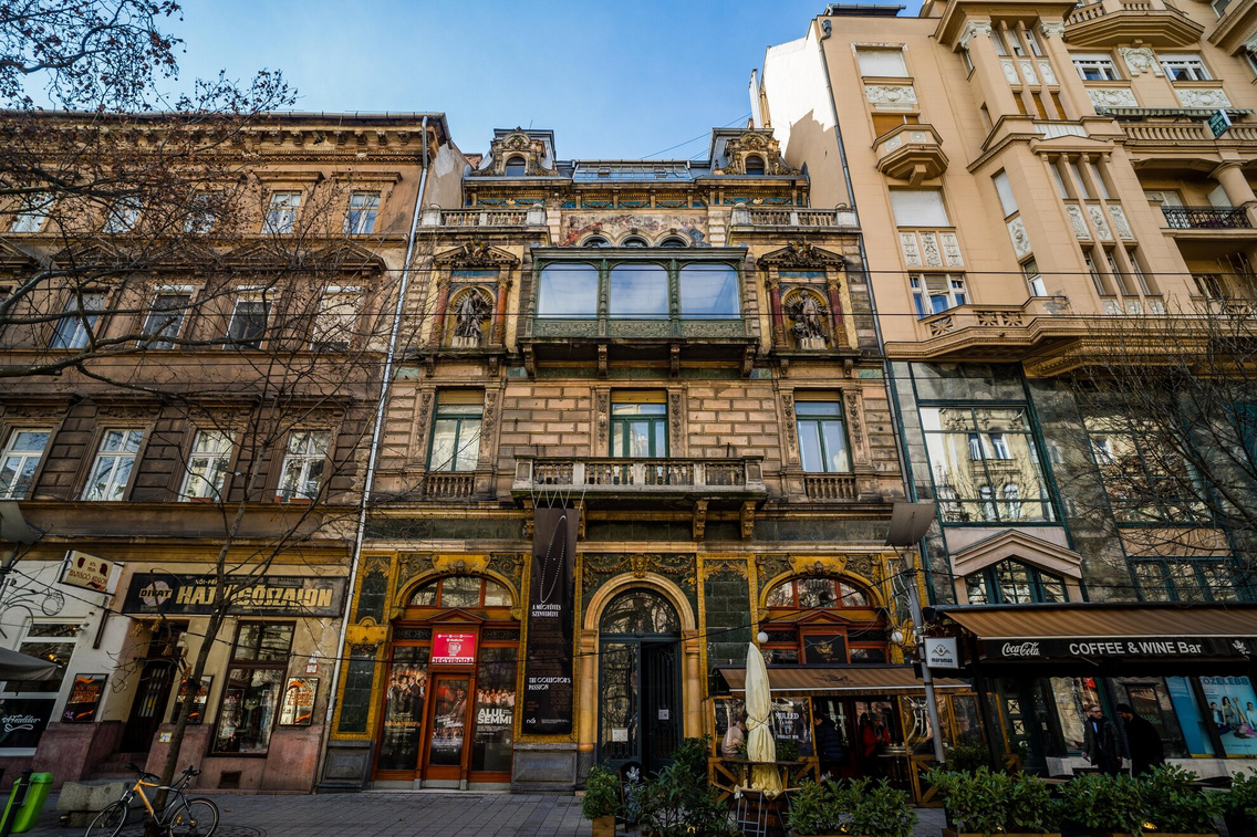 magyar-fotogra-fusok-ha-za-mai-mano-ha-z-ko-ro-si-tama-s08557.ex