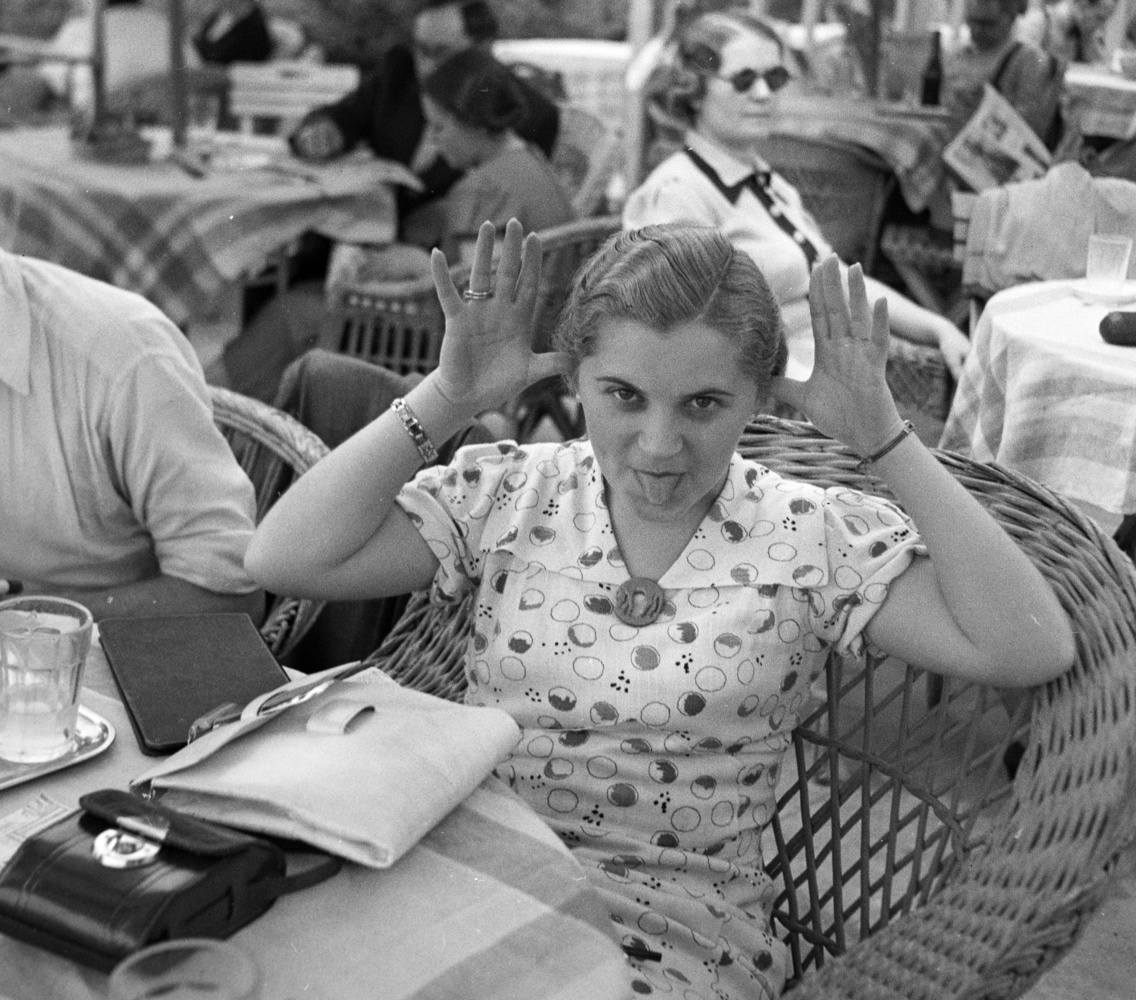 Látó-hegy / Gugger-hegy, a felvétel a kisvendéglő teraszán készült, 1937