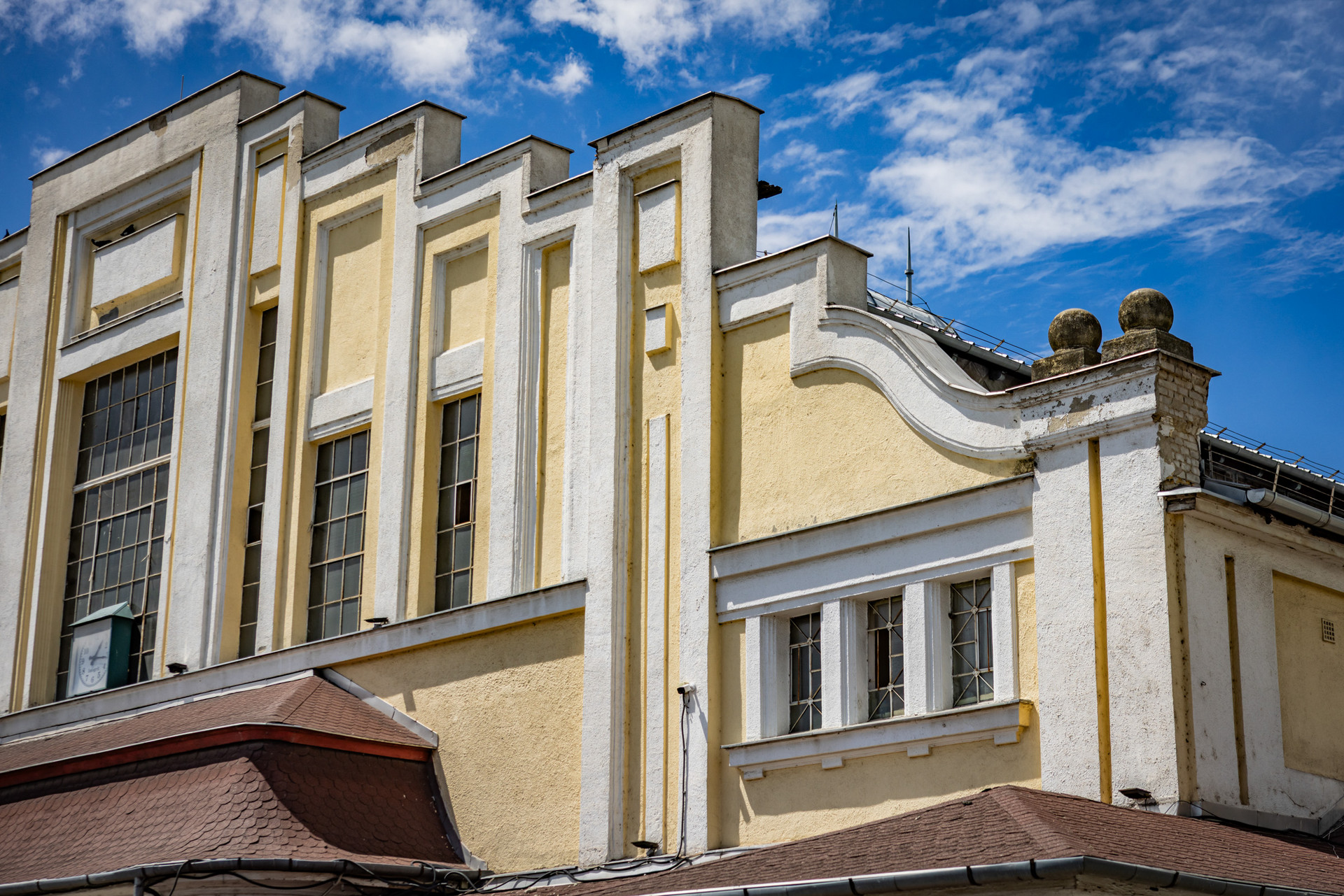 A párizsi világkiállítás pavilonjai inspirálhatták az építészt