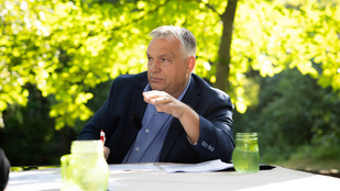 Orbán Viktor trdi, da ga Donald Tusk sovraži