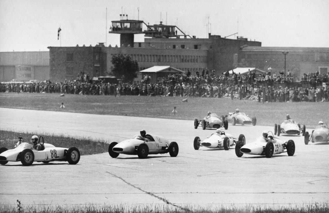 A Magyar Automobil Klub nemzetközi gyorsasági autóversenye, Ferihegyi repülőtér, 1962