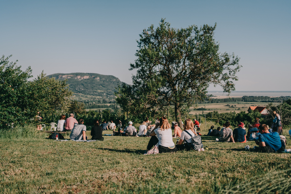 szent györgy-hegy hajnalig matiné