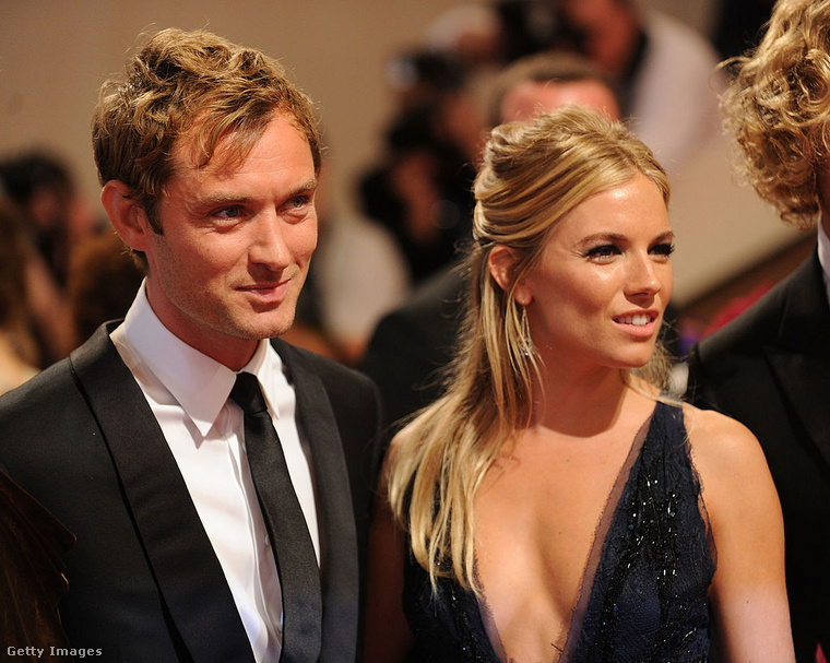 Jude Law lebukott a dada miatt&nbsp;Sienna Miller és Jude Law igazi álompárként indultak, de a színész nem tudott hű maradni