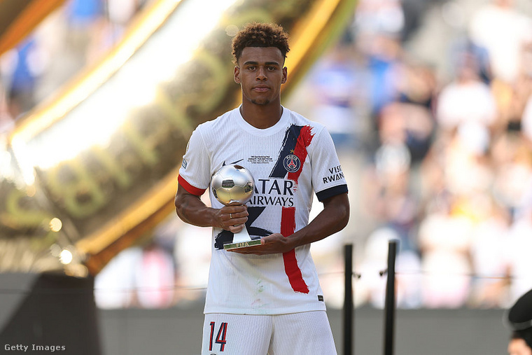 Désiré Doué – PSG&nbsp;A 19 éves francia középpályás berobbant a sztárok közé, és nemcsak az Aranylabda-listán, hanem az U21-es Kopa-díj jelöltjei között is ott van.