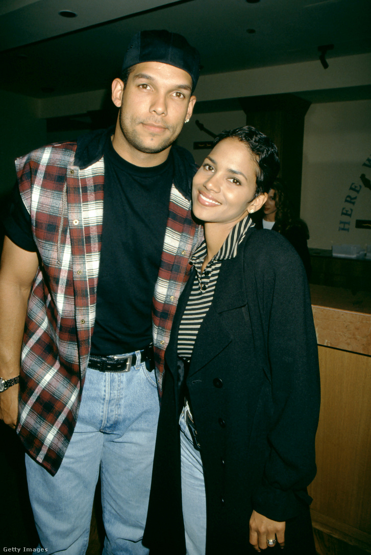Halle Berry és első férje, David Justice 1995-ben