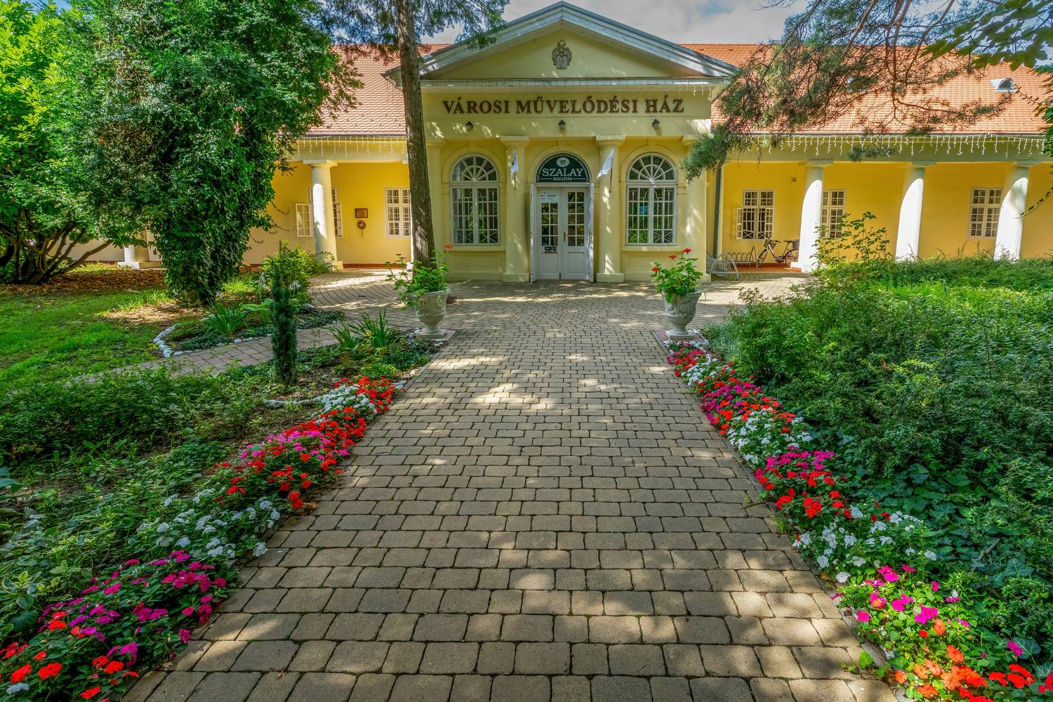 Szalay kúria Balatonlelle Város Önkormányzata