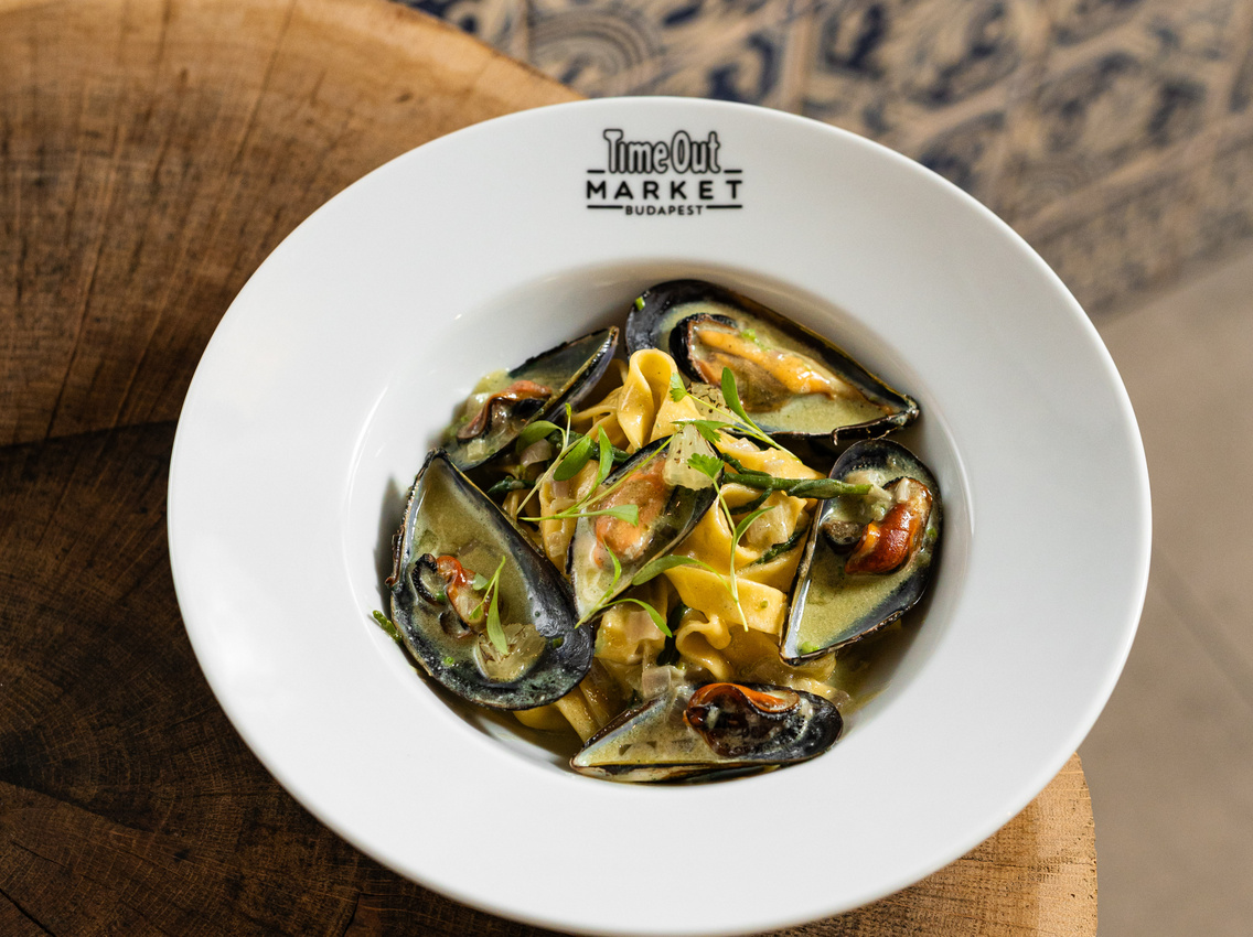 LIRA by Essência Restaurant 1