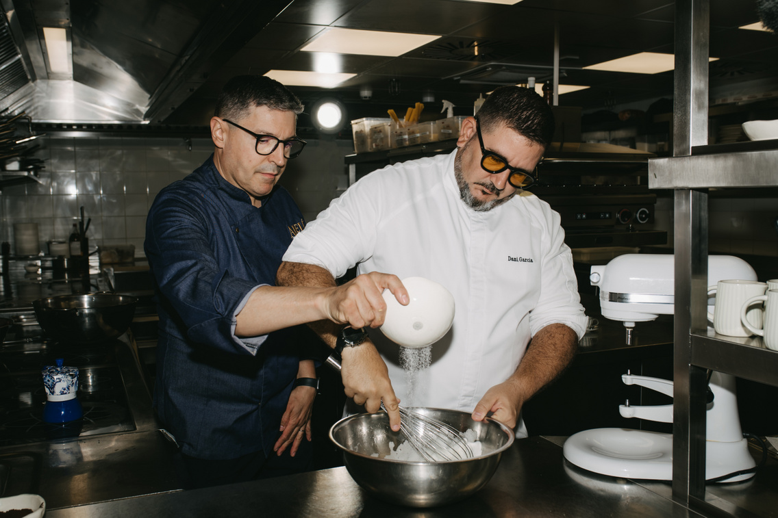 Giorgio Cavicchiolo és Dani García az Alelí konyhájában