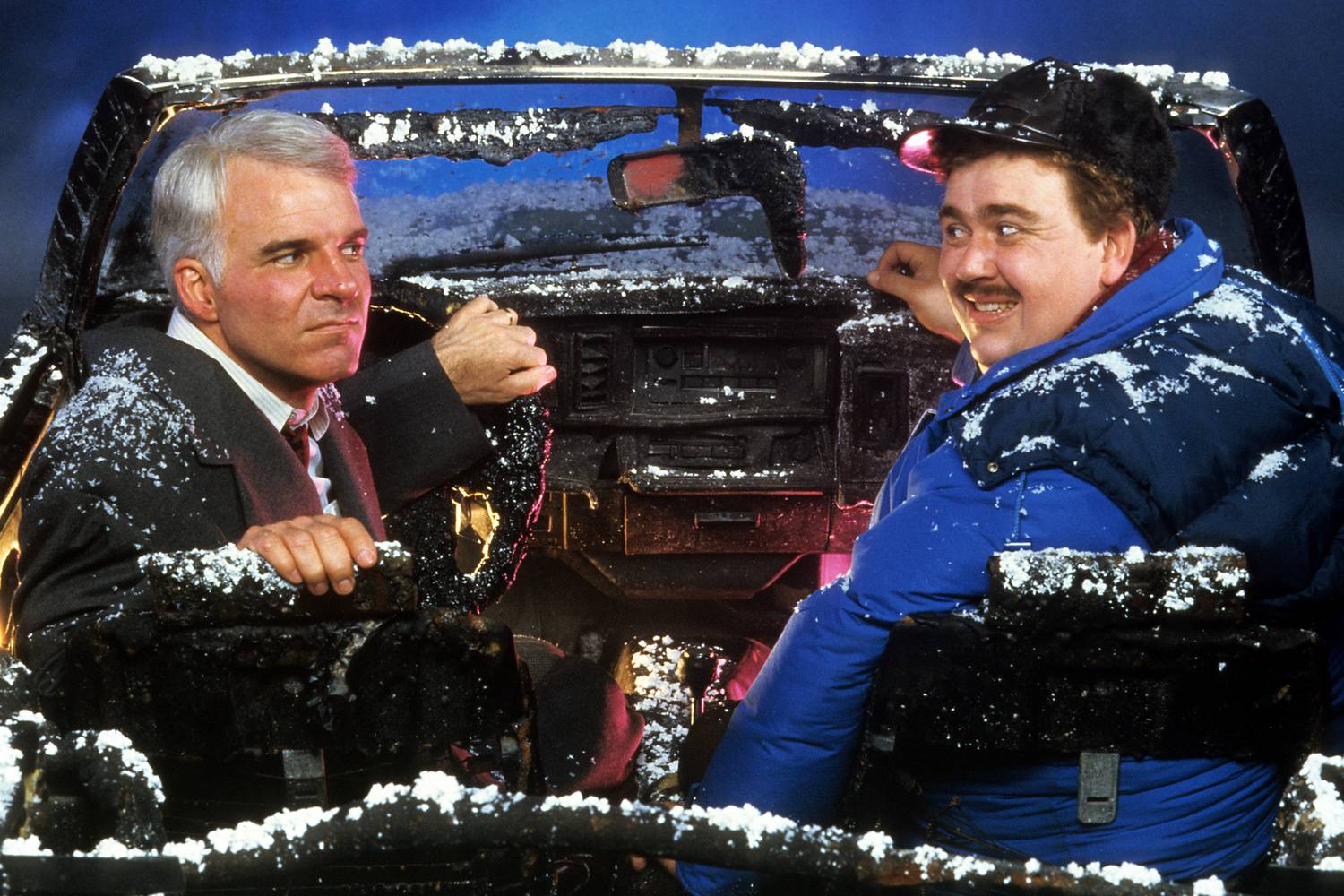 A Repülők, vonatok, autókban Steve Martinnal játszott.