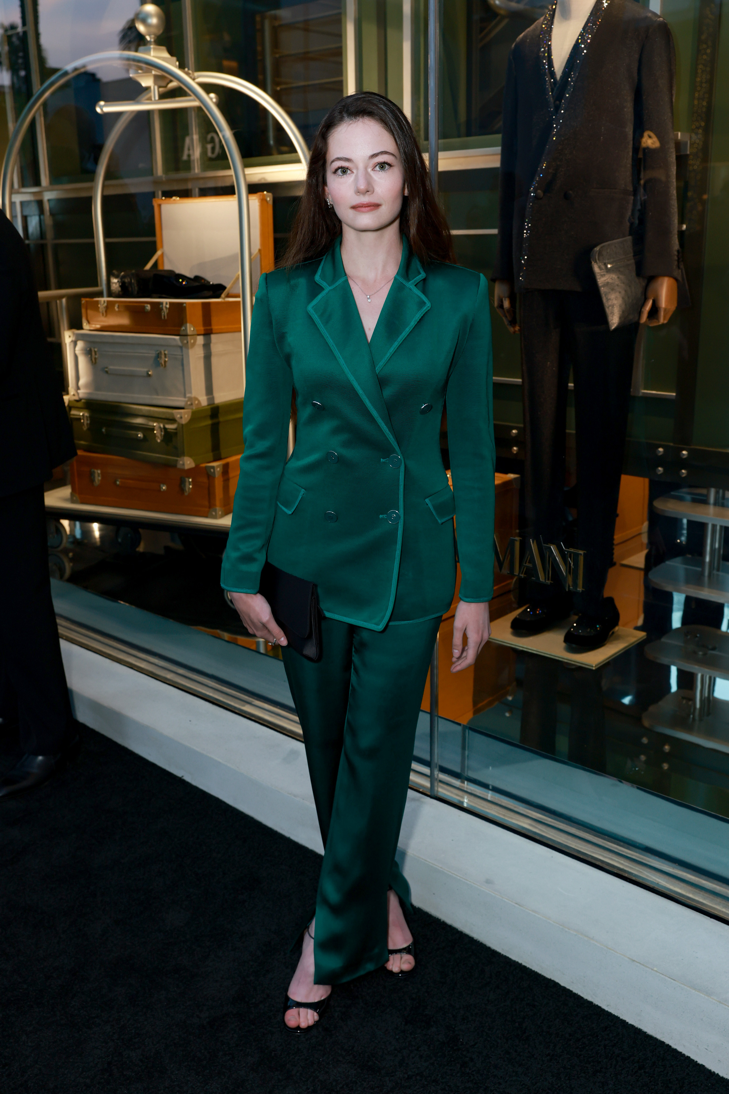 Az Alkonyat angyalarcú sztárja, Mackenzie Foy, ma már igazi hollywoodi dívaként tündökölt a 2025-ös Giorgio Armani Oscar-gálán.