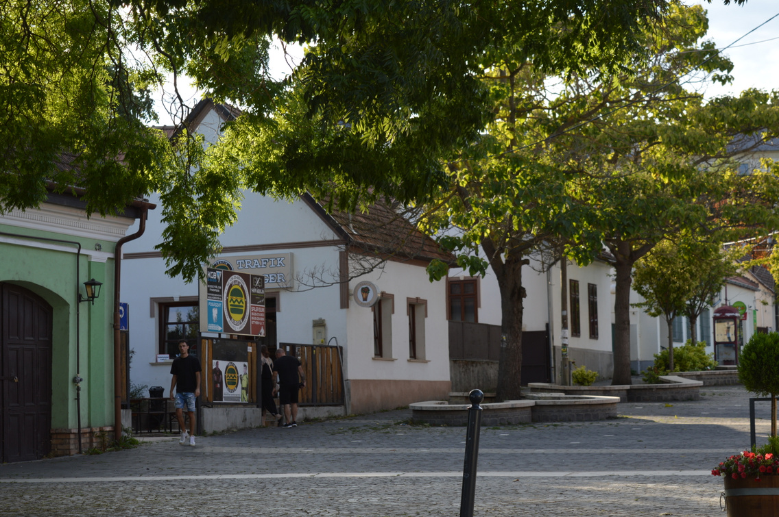 A Trafik Burger a Szent István tér szomszédságában