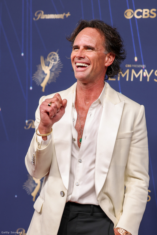 Walton Goggins
