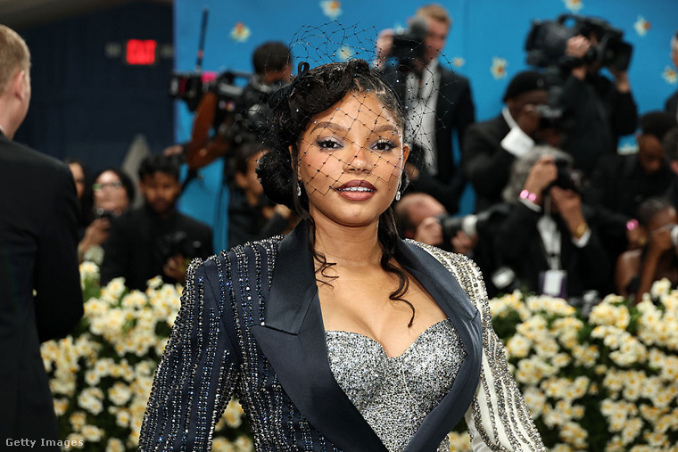 Halle Bailey&nbsp;A Kis hableány sztárja 2023-ban vált édesanyává, ám nem sokkal a szülés után súlyos depresszióval küzdött