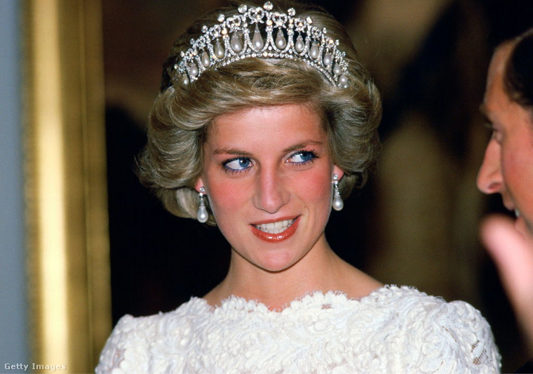 Diana, Wales-i hercegnő&nbsp;Életrajzok szerint Lady Diana bulimiával küzdött, és Vilmos születése után a szülés utáni depresszió is rátört