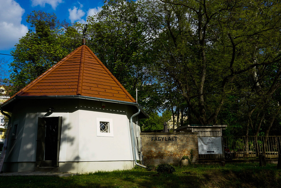 ku-tha-z-go-do-llo-0600.exact1980w