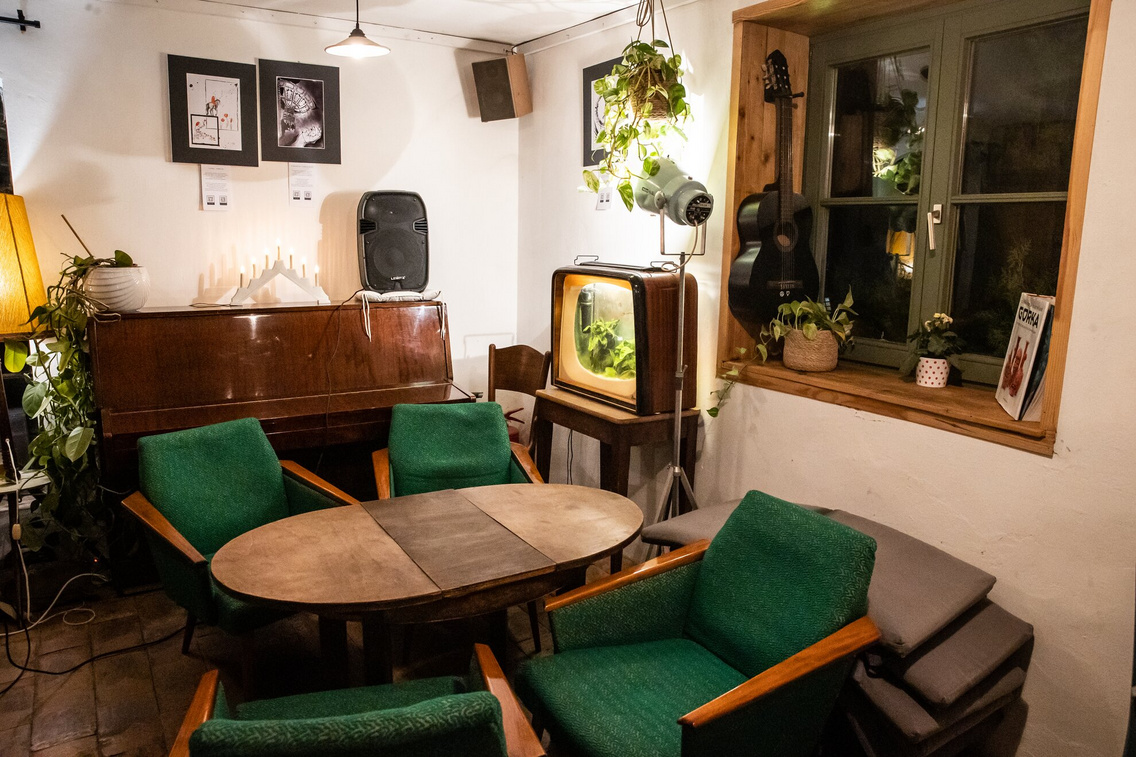 zsengelo-polyak-attila-022.exact1980w