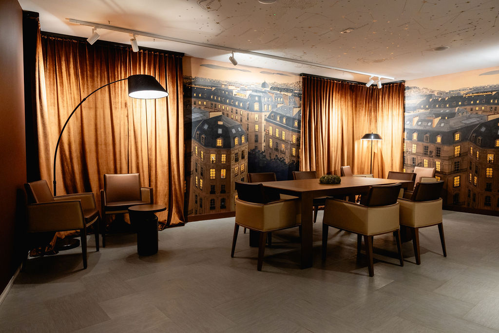 ginger and paris-210