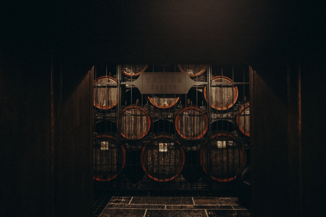 A rácsok mögött különleges tételeket őriznek