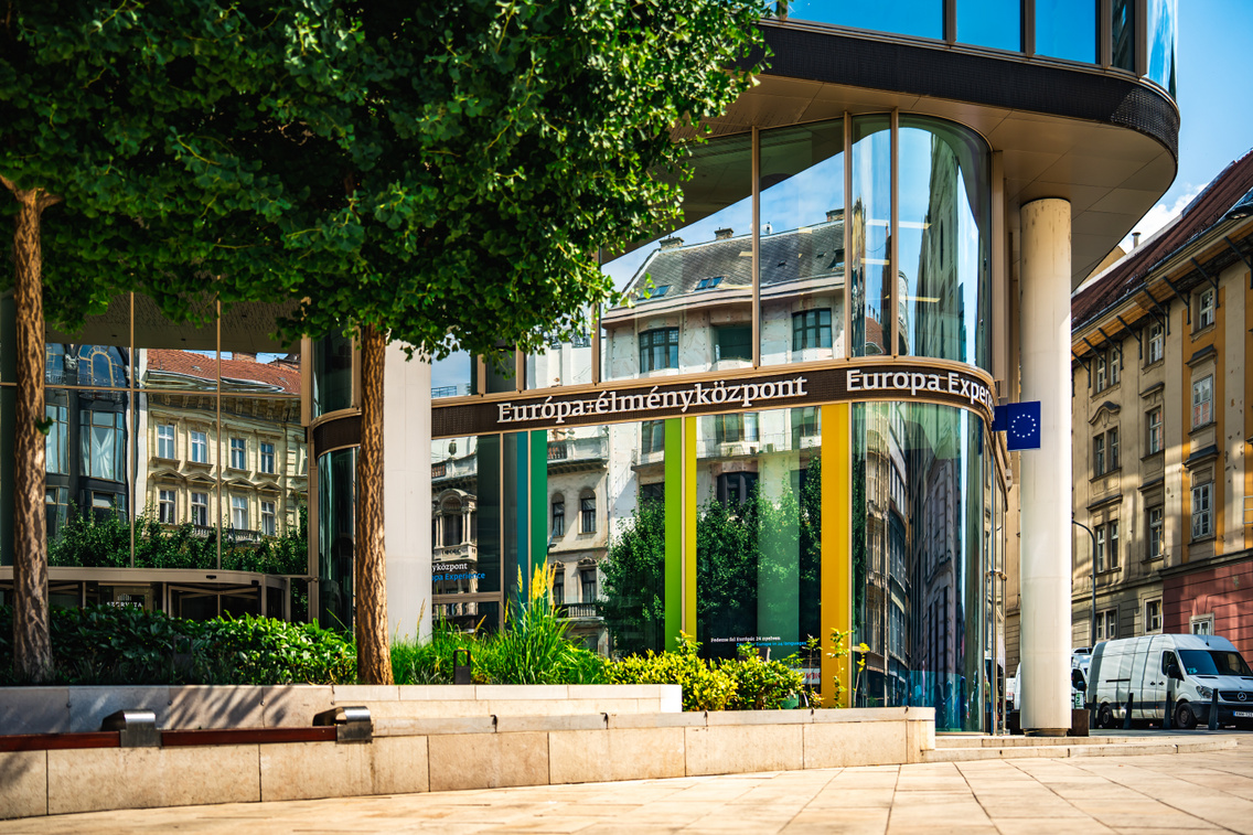 Europa elmenykozpont BP 0001